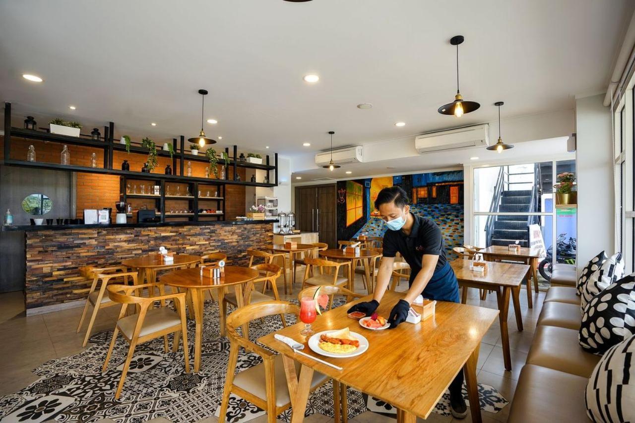 Kaloka Airport Hotel Sumbawa Besar Dış mekan fotoğraf