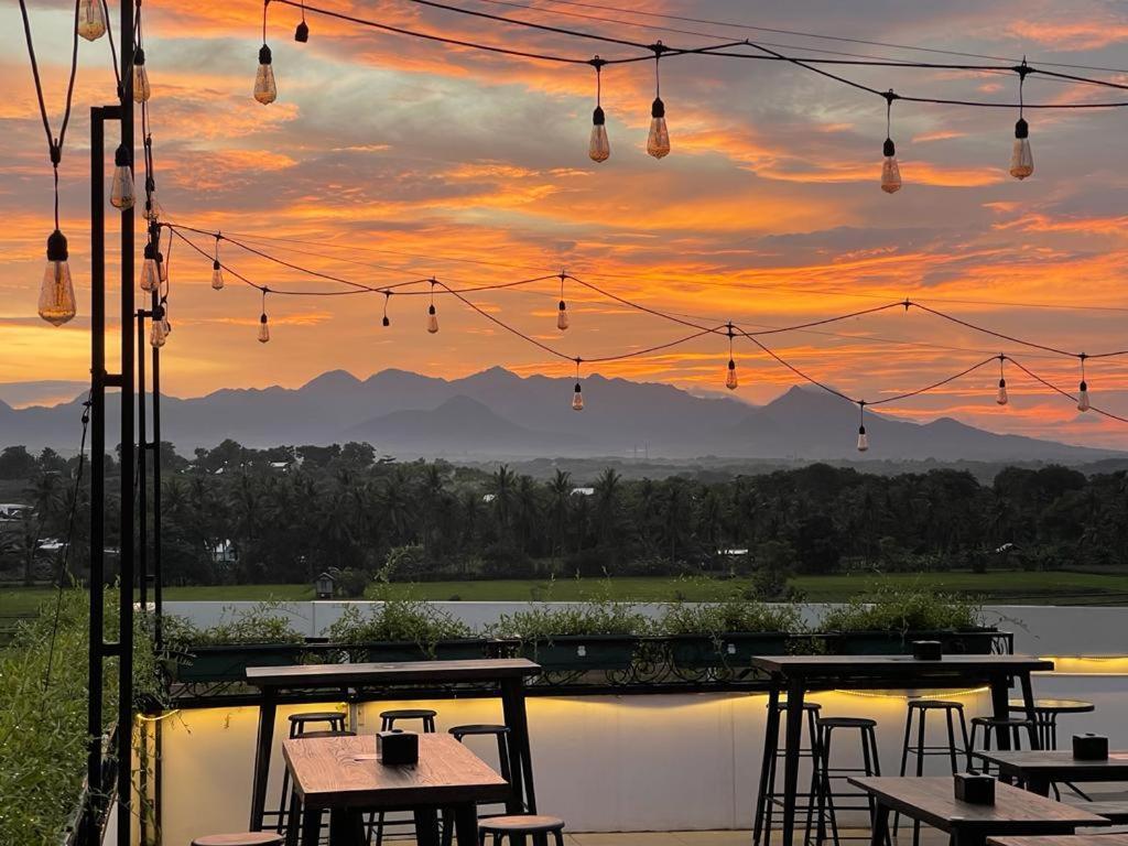 Kaloka Airport Hotel Sumbawa Besar Dış mekan fotoğraf