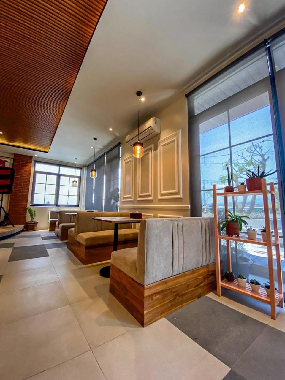 Kaloka Airport Hotel Sumbawa Besar Dış mekan fotoğraf