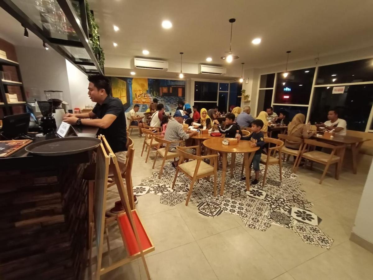 Kaloka Airport Hotel Sumbawa Besar Dış mekan fotoğraf
